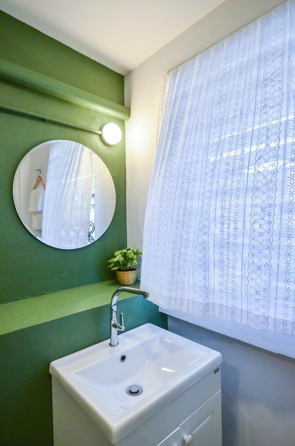 Baan Baan Hostel - Sha Plus Phuket Exteriér fotografie